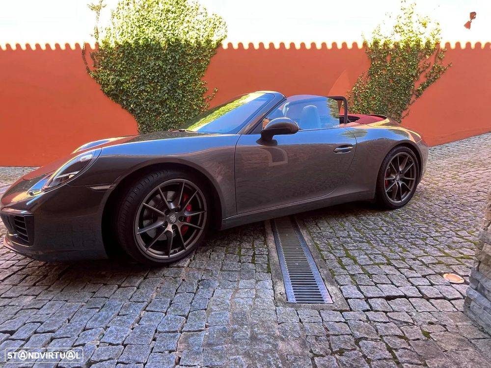 Porsche 911 Série F - 5