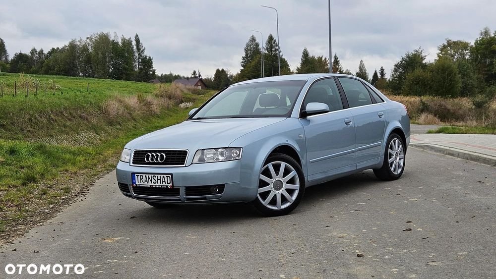 Audi A4 - 1