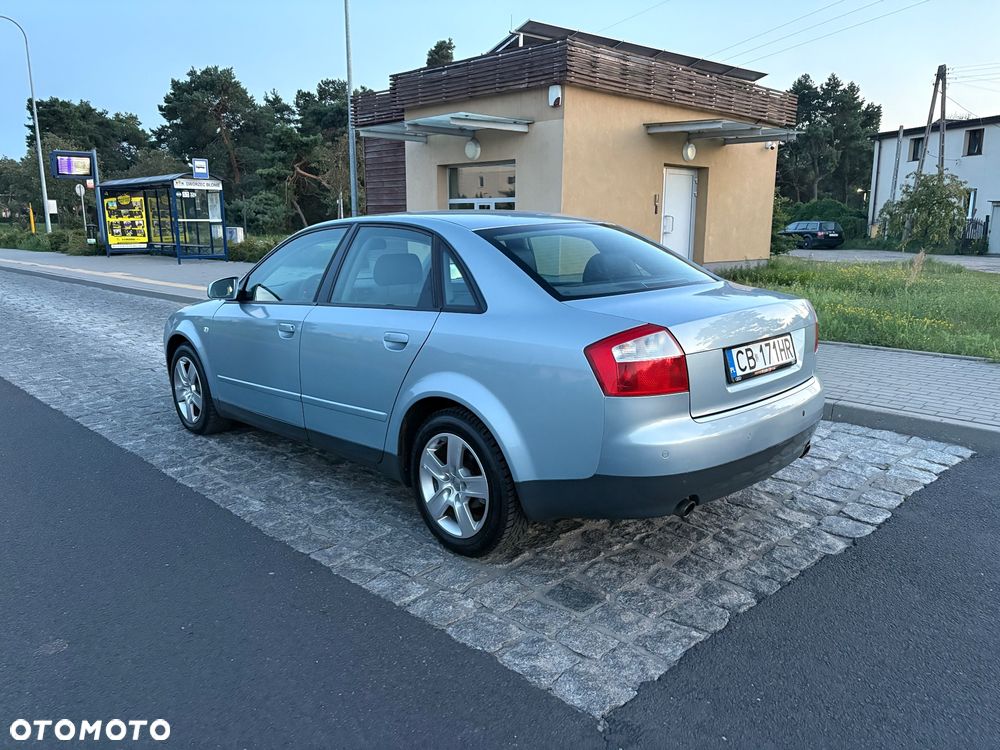 Audi A4 Limousine 1.8T - 5