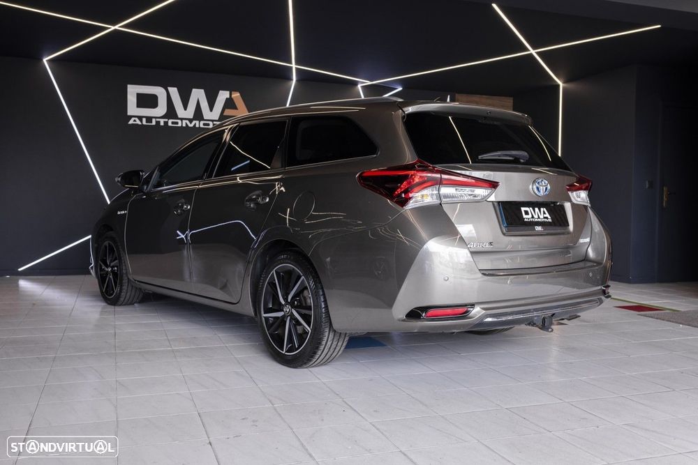 Toyota Auris Touring Sports 1.8 HSD Sport+Navi - 4
