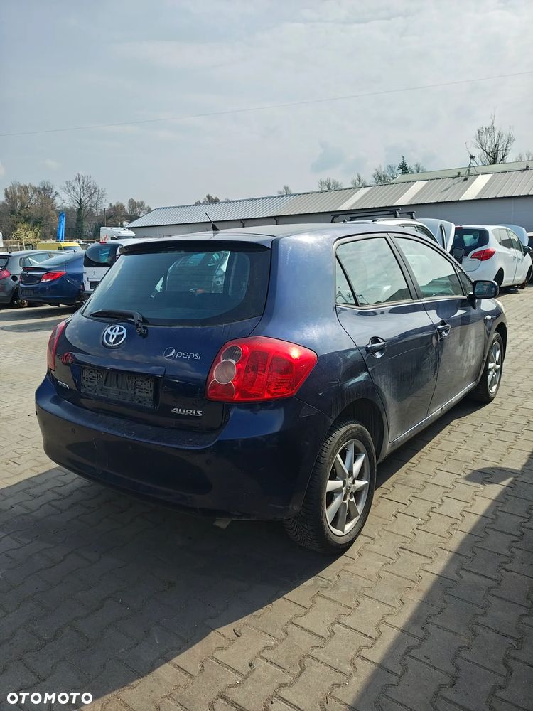 Toyota Auris cześci 1.4 diesel - 2