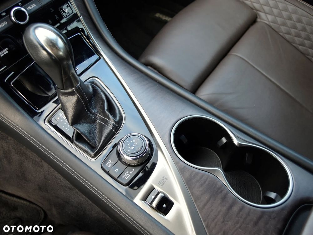 Infiniti Q50 2.0t Sport Tech EU6 - 18