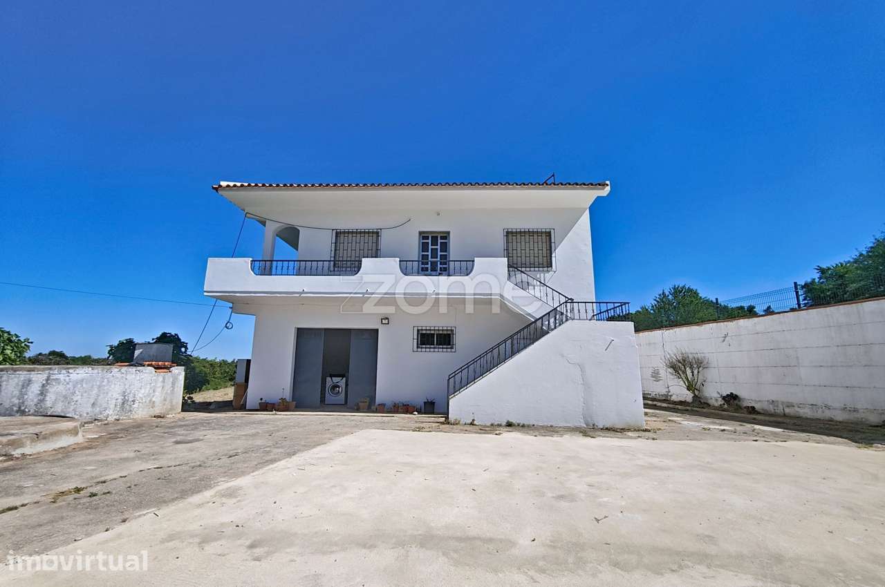 Moradia T2 c/ garagem fechada e terreno em S.B. Messines - Grande imagem: 2/25