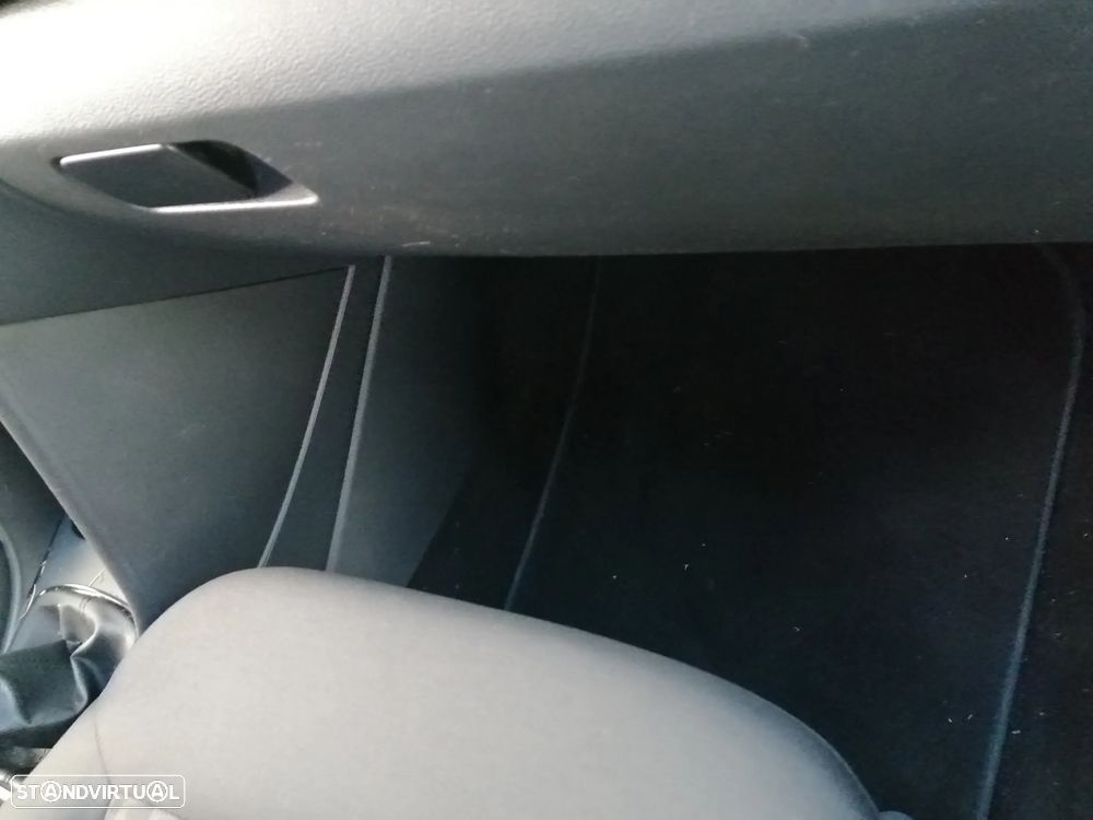 VW Polo 1.0 (Blue Motion ) Trendline - 10