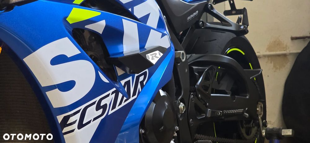 Suzuki GSX-R - 3