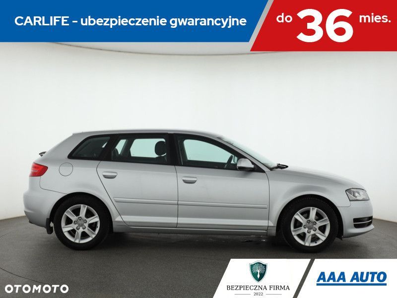Audi A3 Sportback - 8