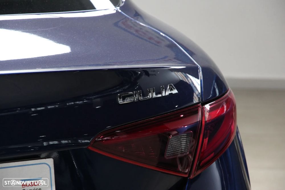 Alfa Romeo Giulia 2.2 D Super AT8 - 8