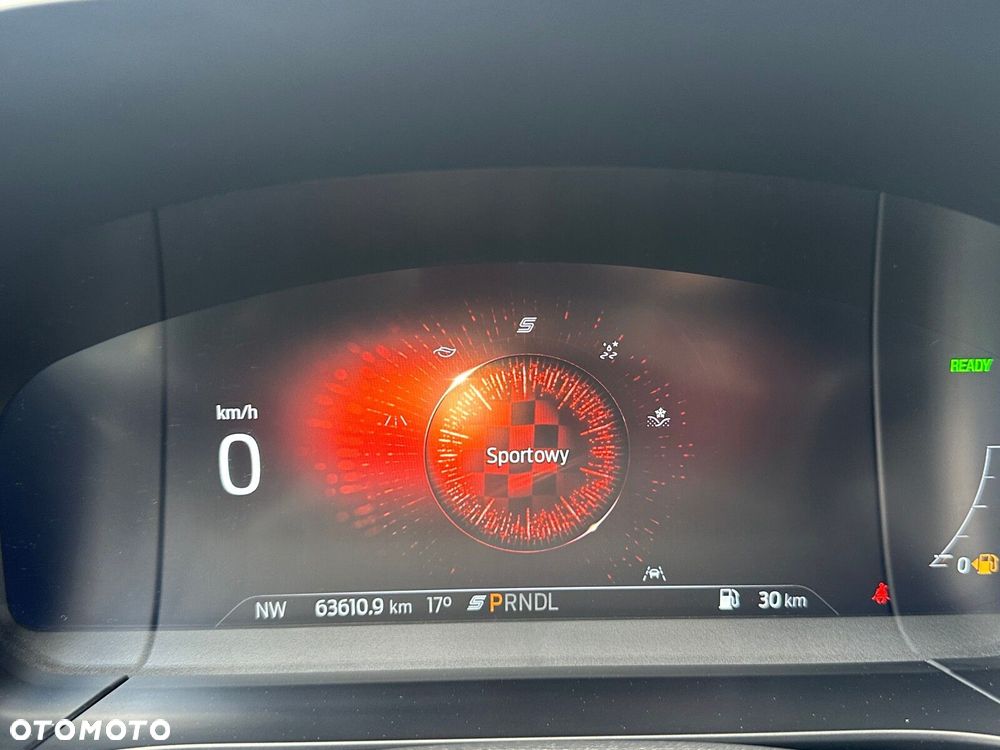 Ford Kuga 2.5 FHEV FWD ST-Line - 28