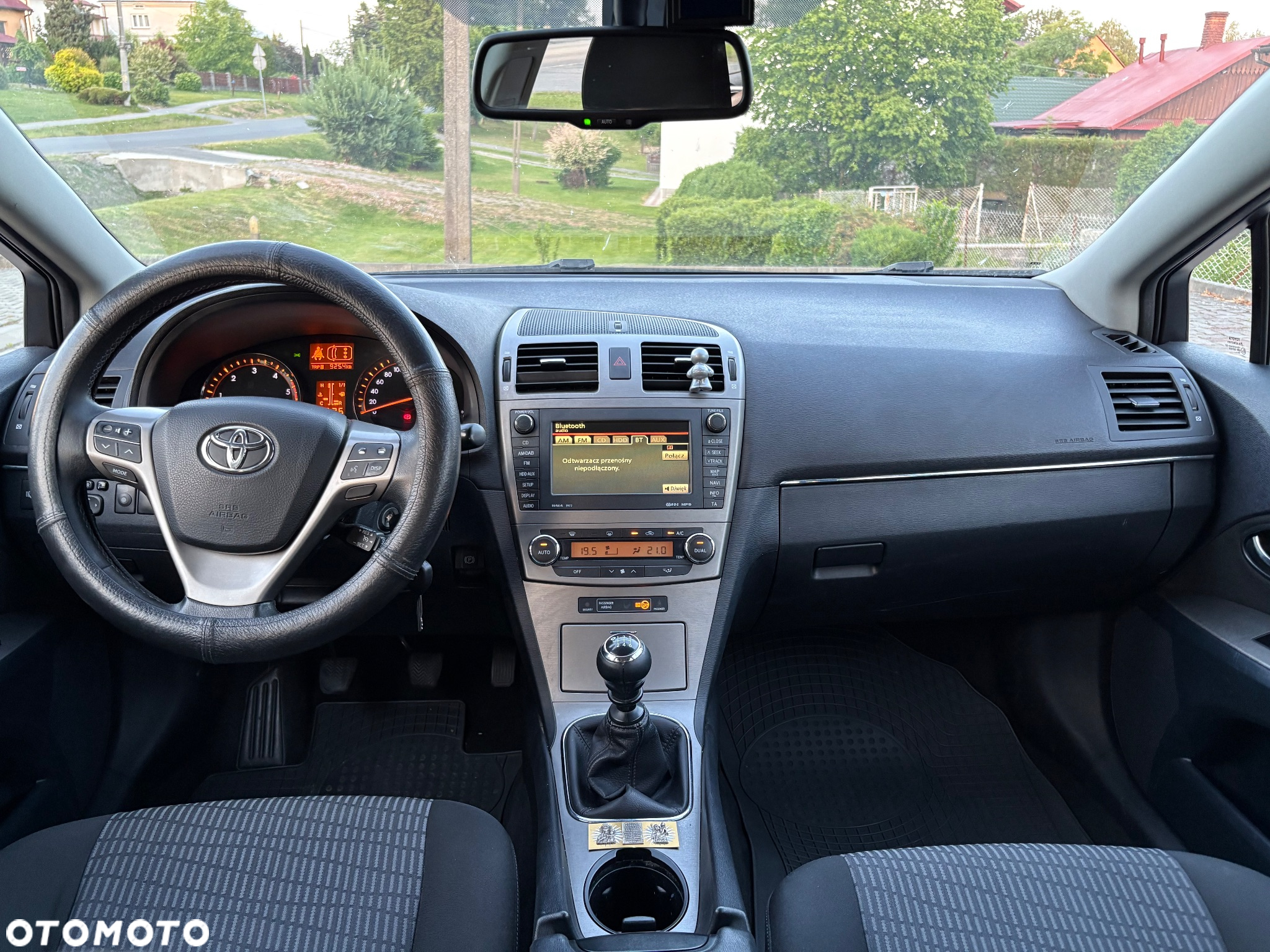 Toyota Avensis 2.0 D-4D Premium - 11