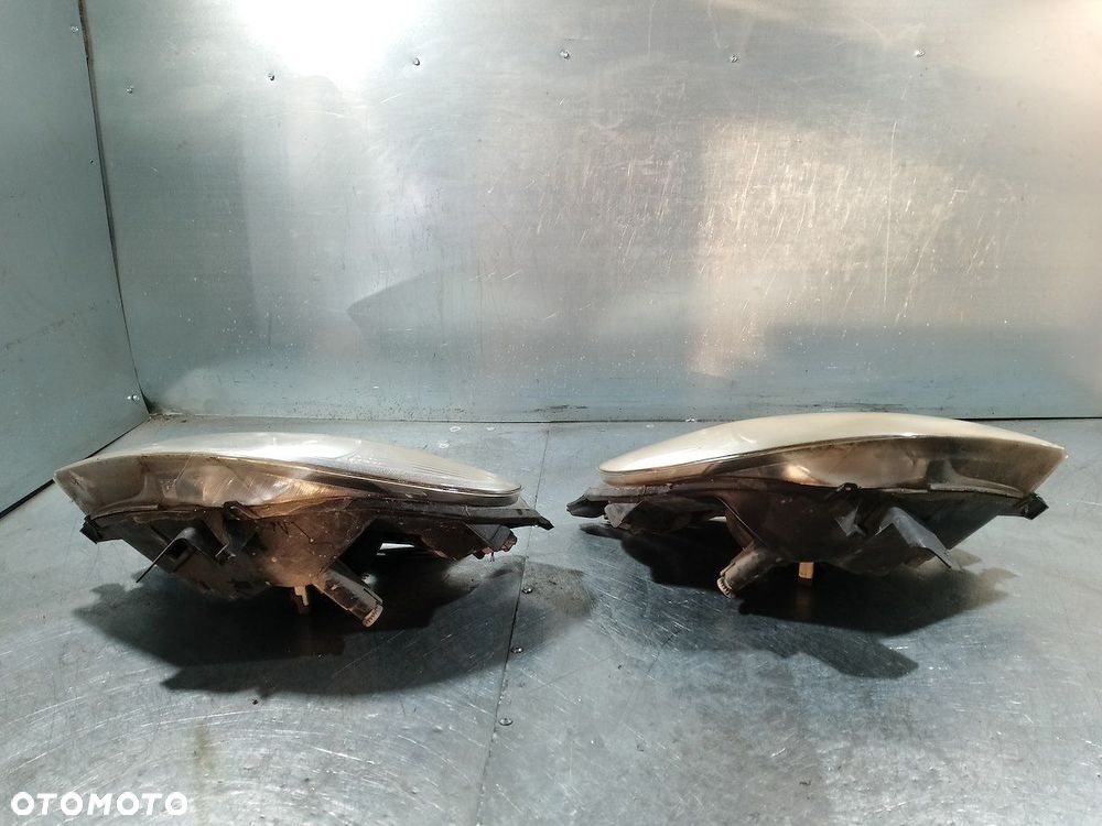 LAMPY PRZÓD KOMPLET CITROEN XSARA PICASSO 9649557480   9649557380  89310170 - 6