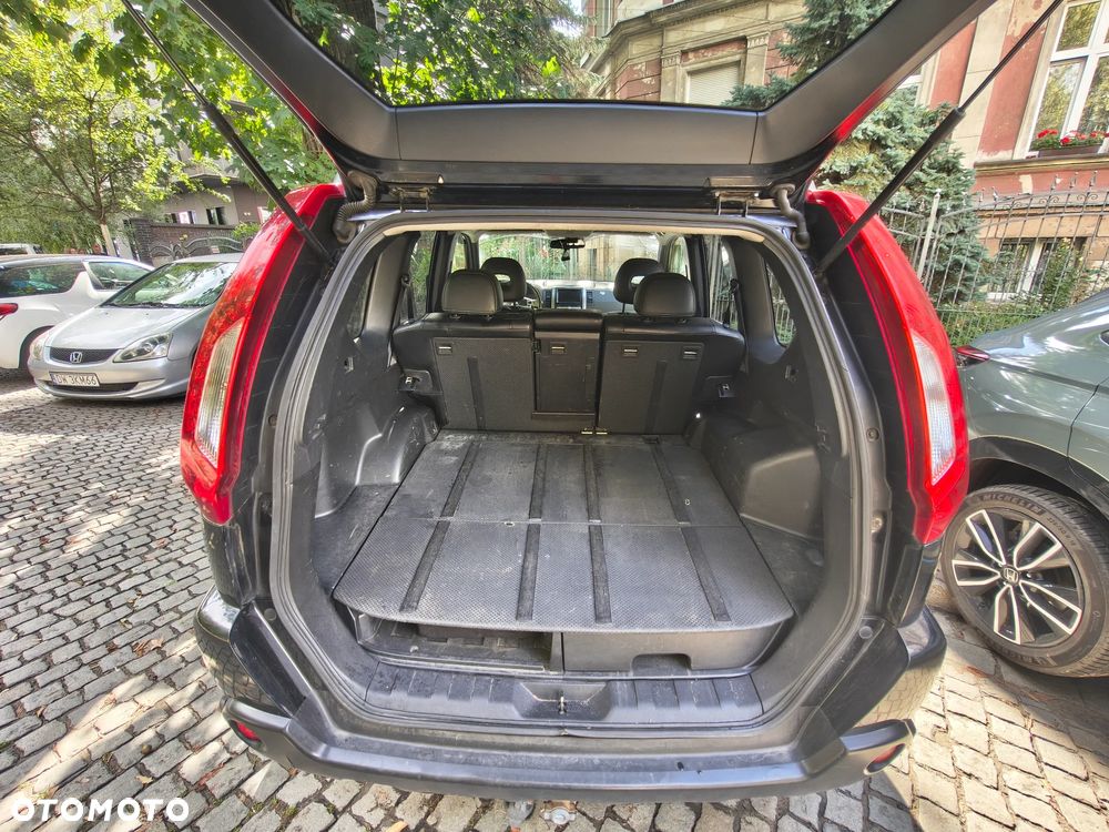 Nissan X-Trail 2.0 dCi LE - 11
