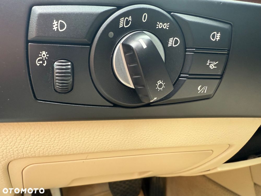 BMW Seria 5 - 16