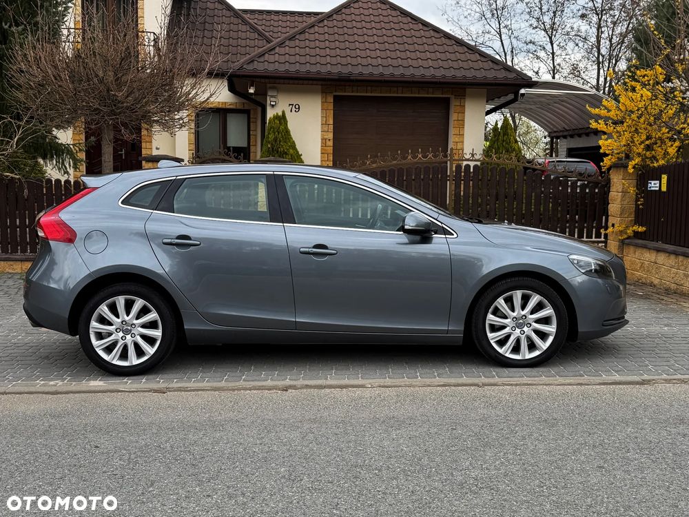 Volvo V40 D3 Summum - 20