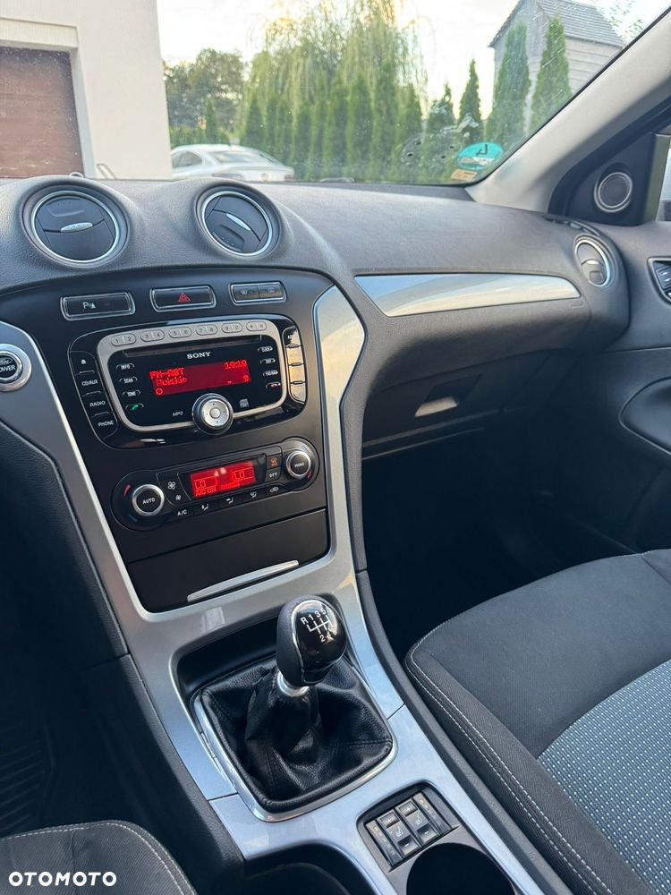 Ford Mondeo 1.6 TDCi Business Edition - 31