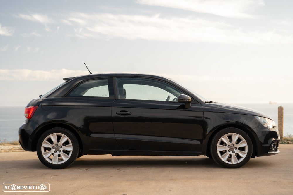 Audi A1 1.2 TFSI Attraction - 8