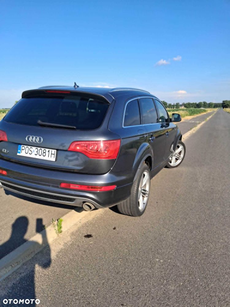 Audi Q7 - 4