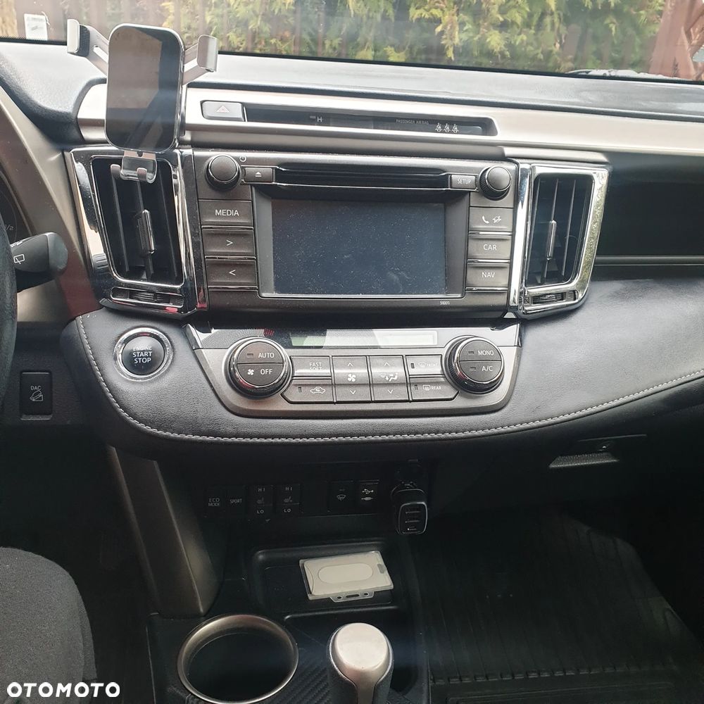 Toyota RAV4 2.0 Prestige MS EU6 - 5