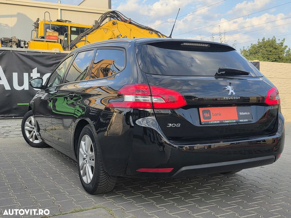 Peugeot 308 1.2L PureTech S&S BVM6 Allure - 7