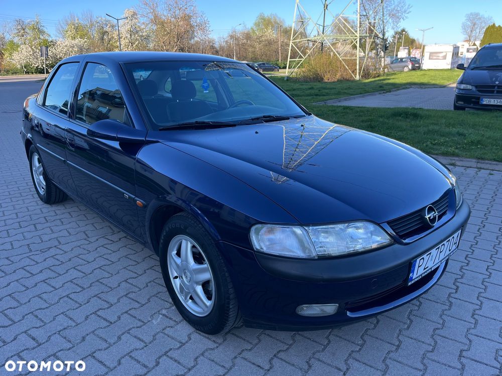 Opel Vectra 1.6 CD - 3