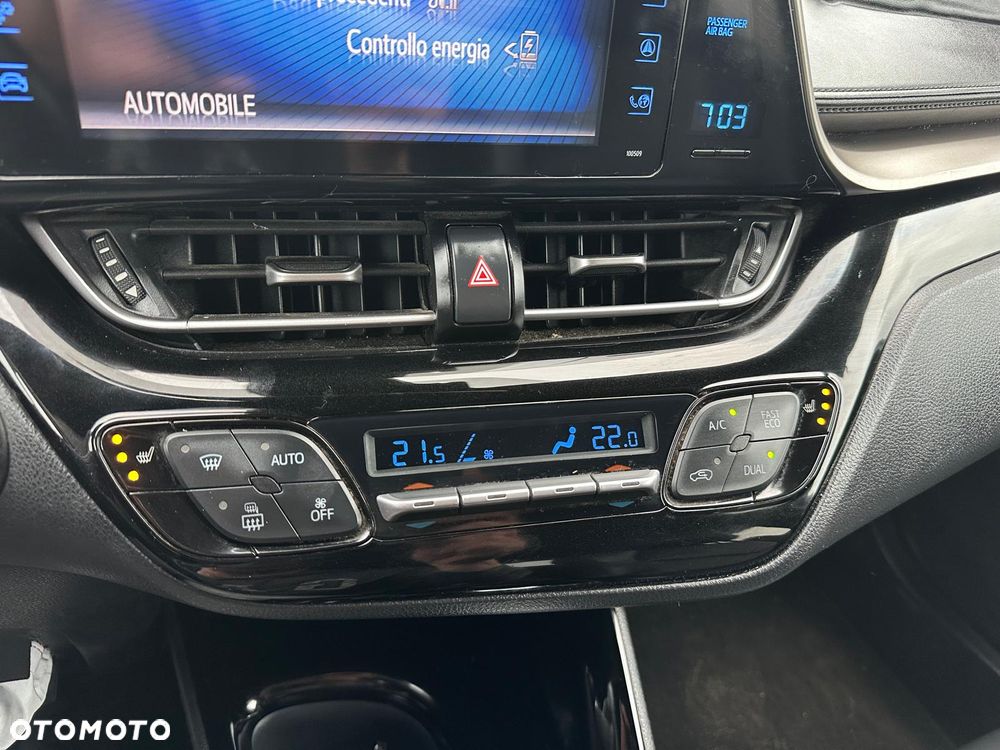 Toyota C-HR Lounge - 19