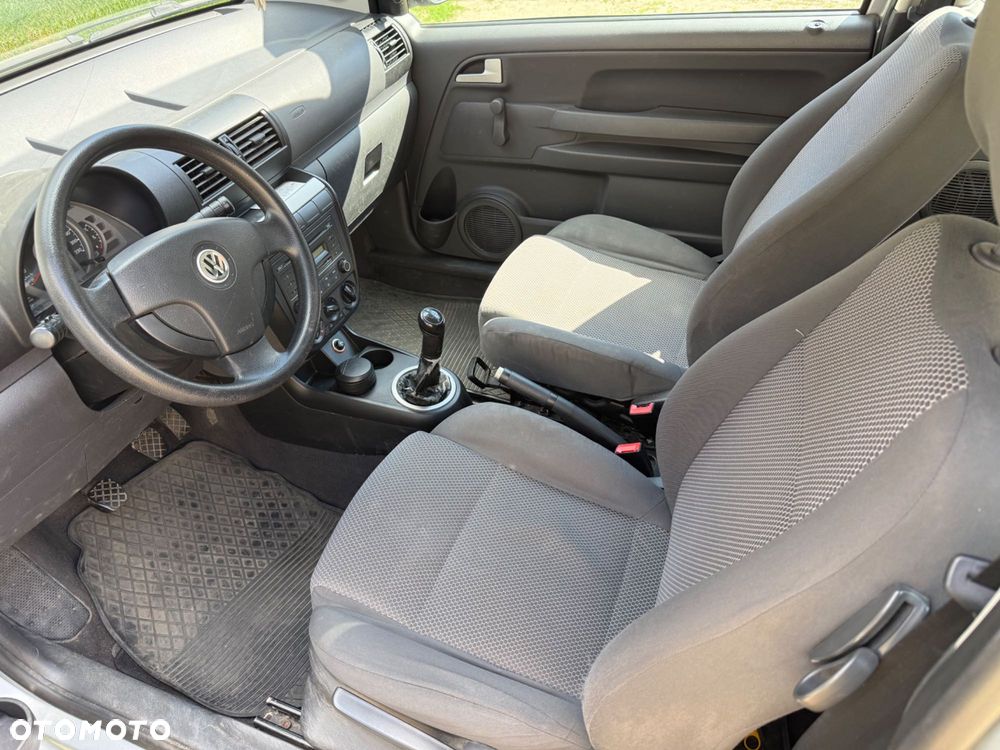 Volkswagen Fox - 6