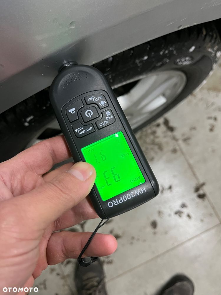 Ford Mondeo 2.5 V6 Ghia - 15