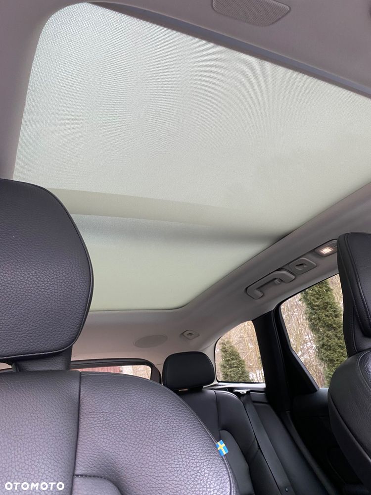 Volvo XC 60 B5 B AWD Geartronic Momentum Pro - 11