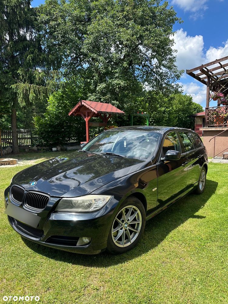 BMW Seria 3 320d DPF - 1