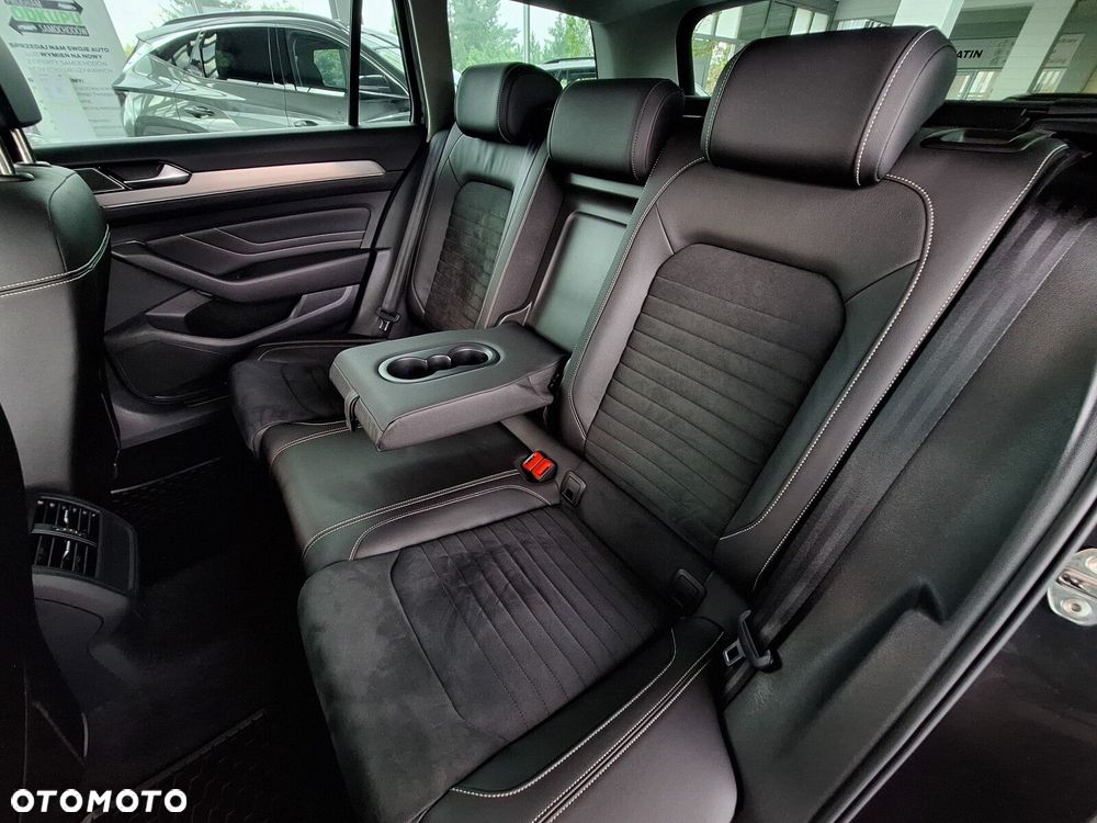 Volkswagen Passat - 23