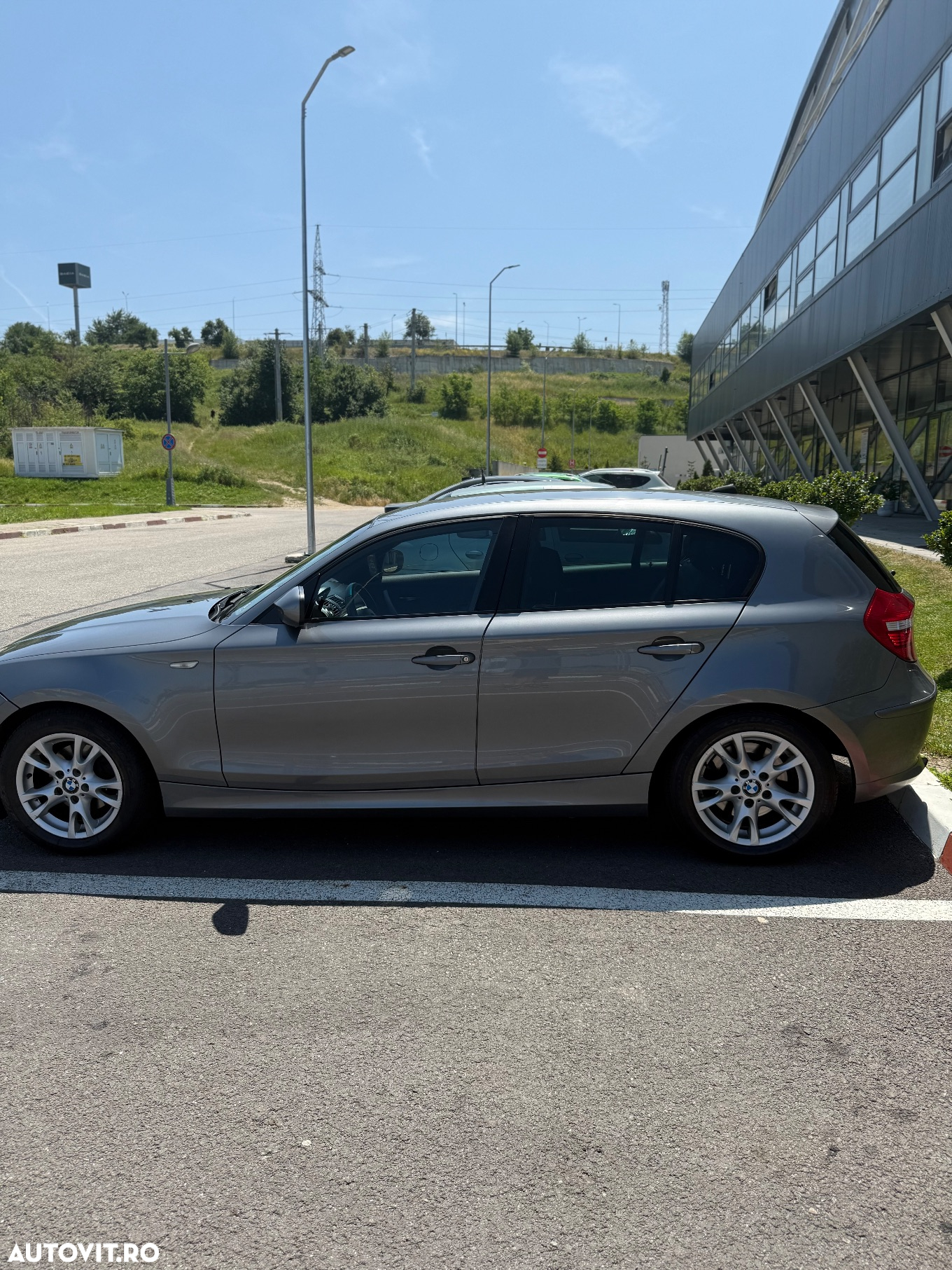 BMW Seria 1 118d - 10