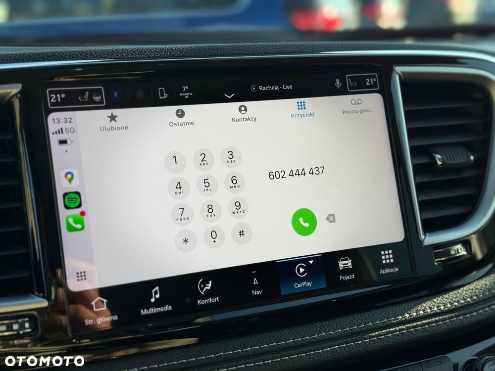 Chrysler Pacifica - 15