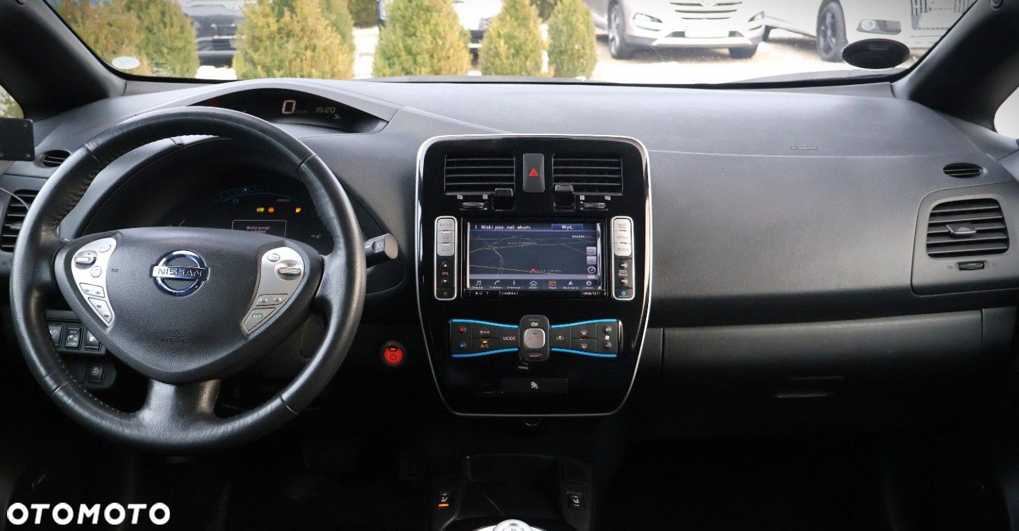 Nissan Leaf - 17