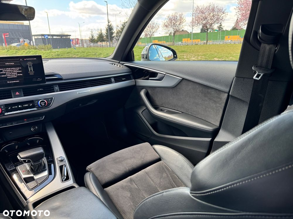 Audi A4 40 TDI Quattro S Line S tronic - 19