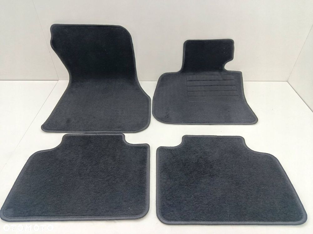 BMW F45 DYWANIKI WELUROWE KOMPLET - 2