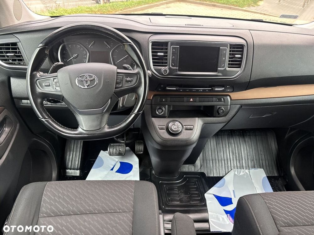 Toyota Proace Verso 2.0 D4-D Long Family - 3
