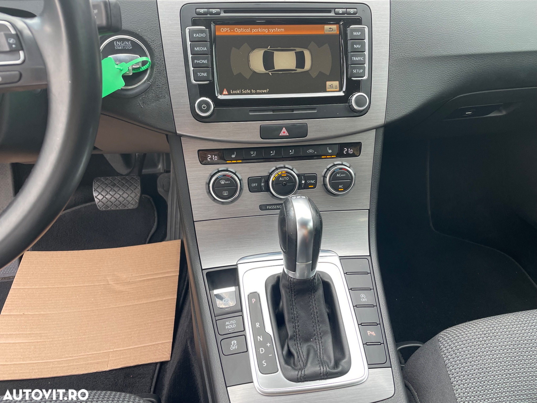 Volkswagen Passat - 20