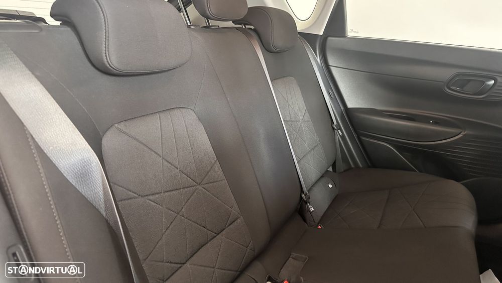 Hyundai Bayon 1.0 T-GDI Premium - 26