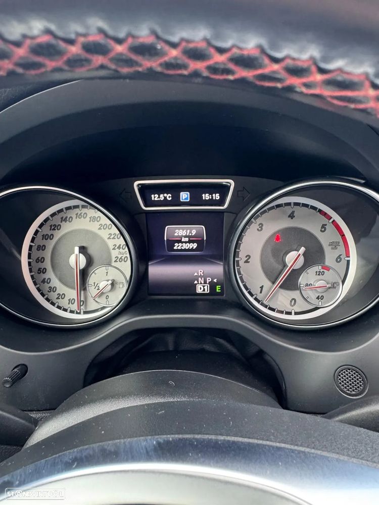 Mercedes-Benz GLA 200 (CDI) d 7G-DCT AMG Line - 34