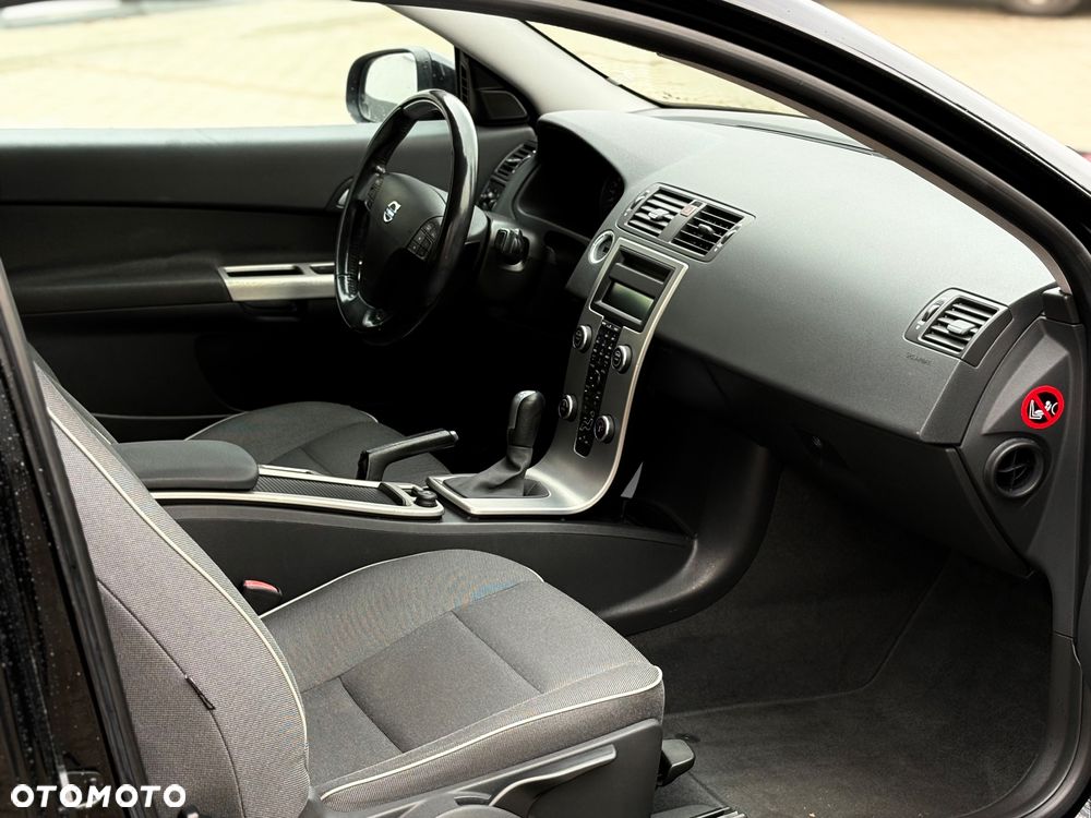 Volvo C30 1.8 Momentum - 16