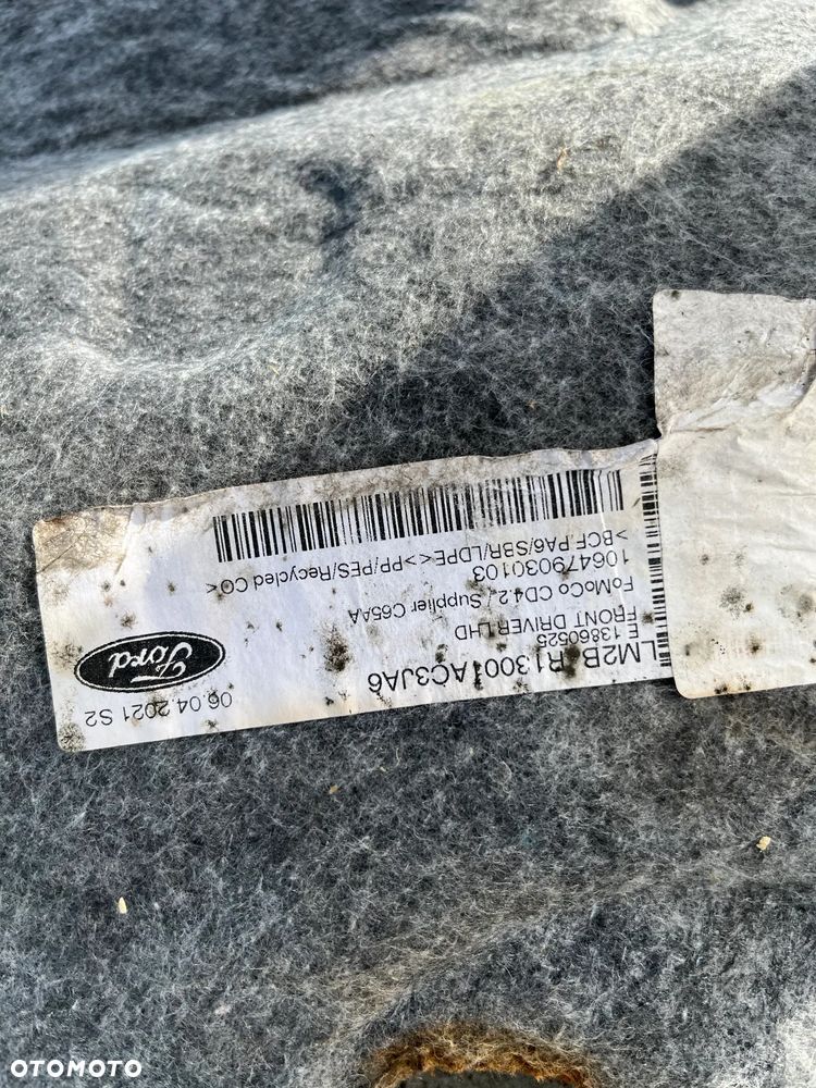 FORD GALAXY MK4 DYWAN WYKŁADZINA ŚRODKOWA - 2