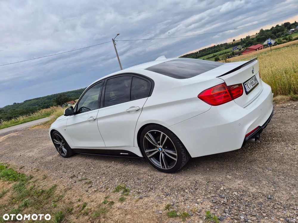 BMW Seria 3 318d - 6