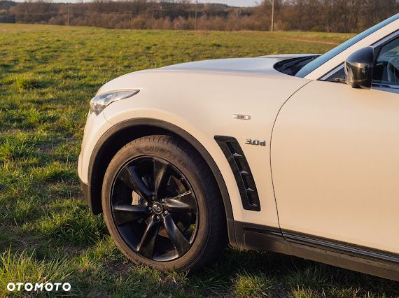 Infiniti Q70 3.0d S Premium - 5