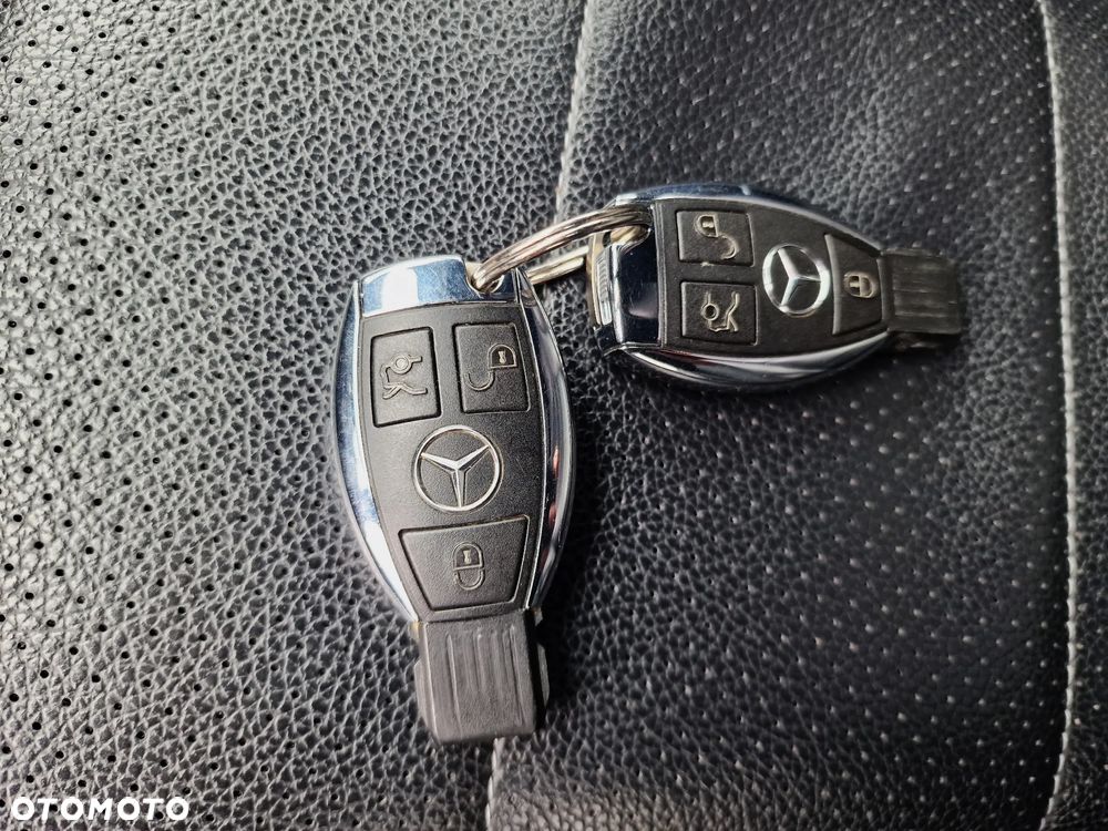 Mercedes-Benz Klasa C 200 (BlueTEC) d - 34