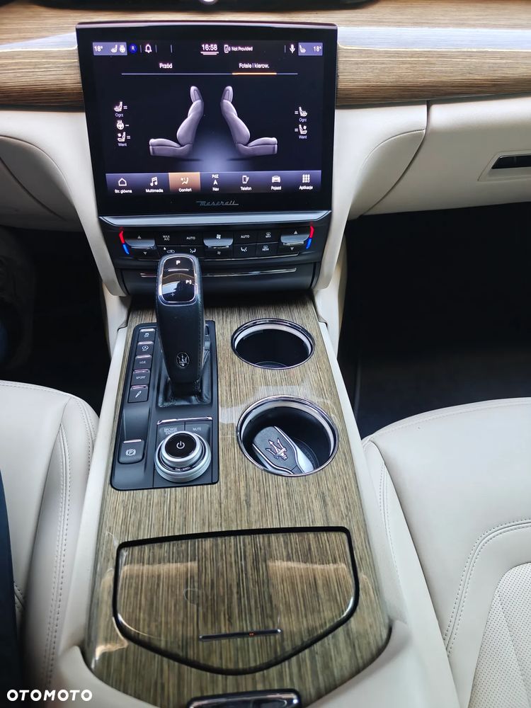Maserati Quattroporte GT - 20