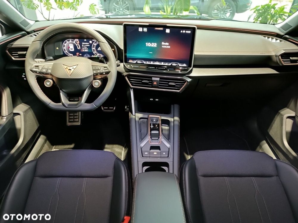 Cupra Leon 1.5 eTSI DSG - 12