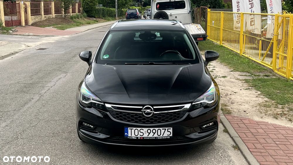 Opel Astra 1.6 CDTI Cosmo - 11