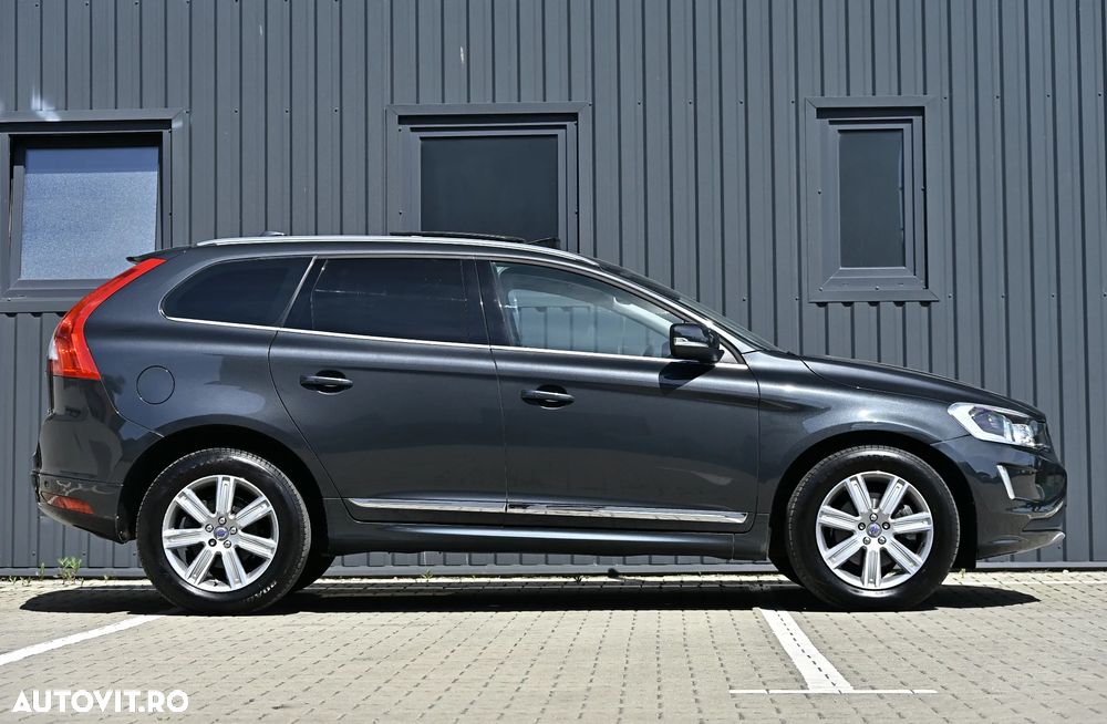 Volvo XC 60 D3 Geartronic Summum - 22