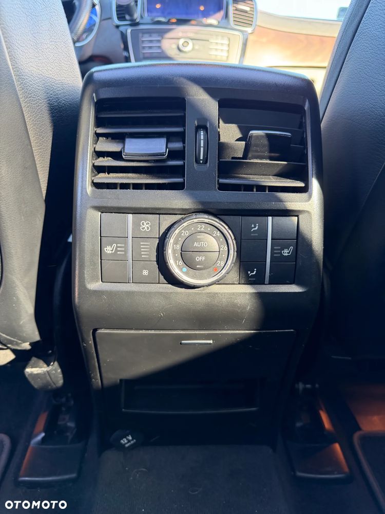 Mercedes-Benz GLS - 6