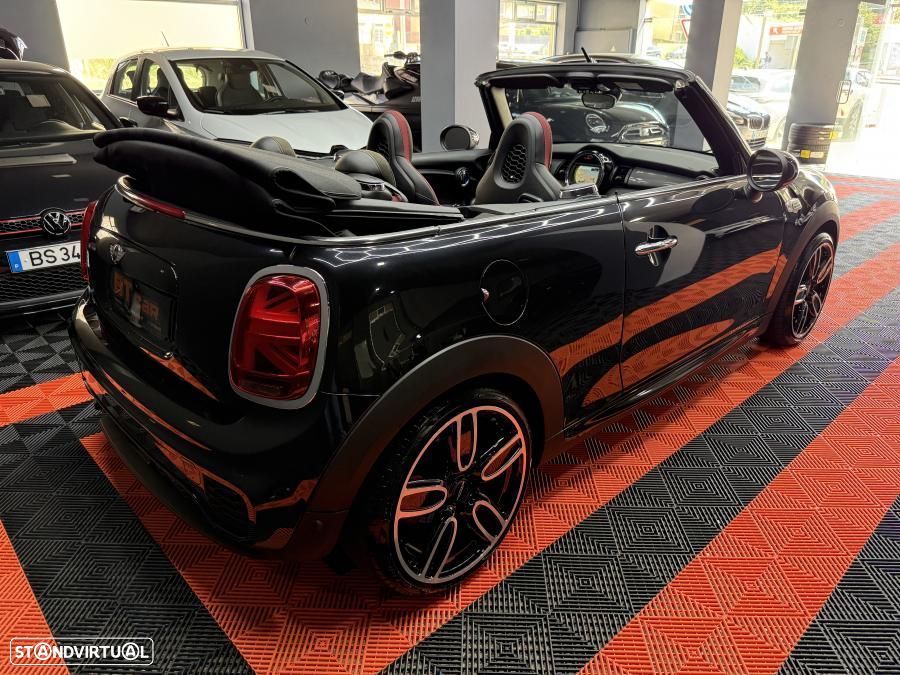 MINI Cabrio - 24