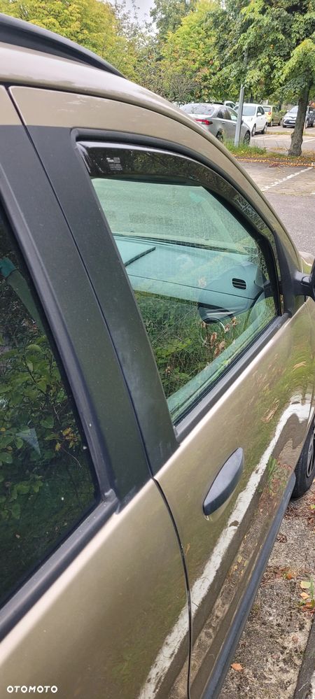 Dacia Lodgy - 21